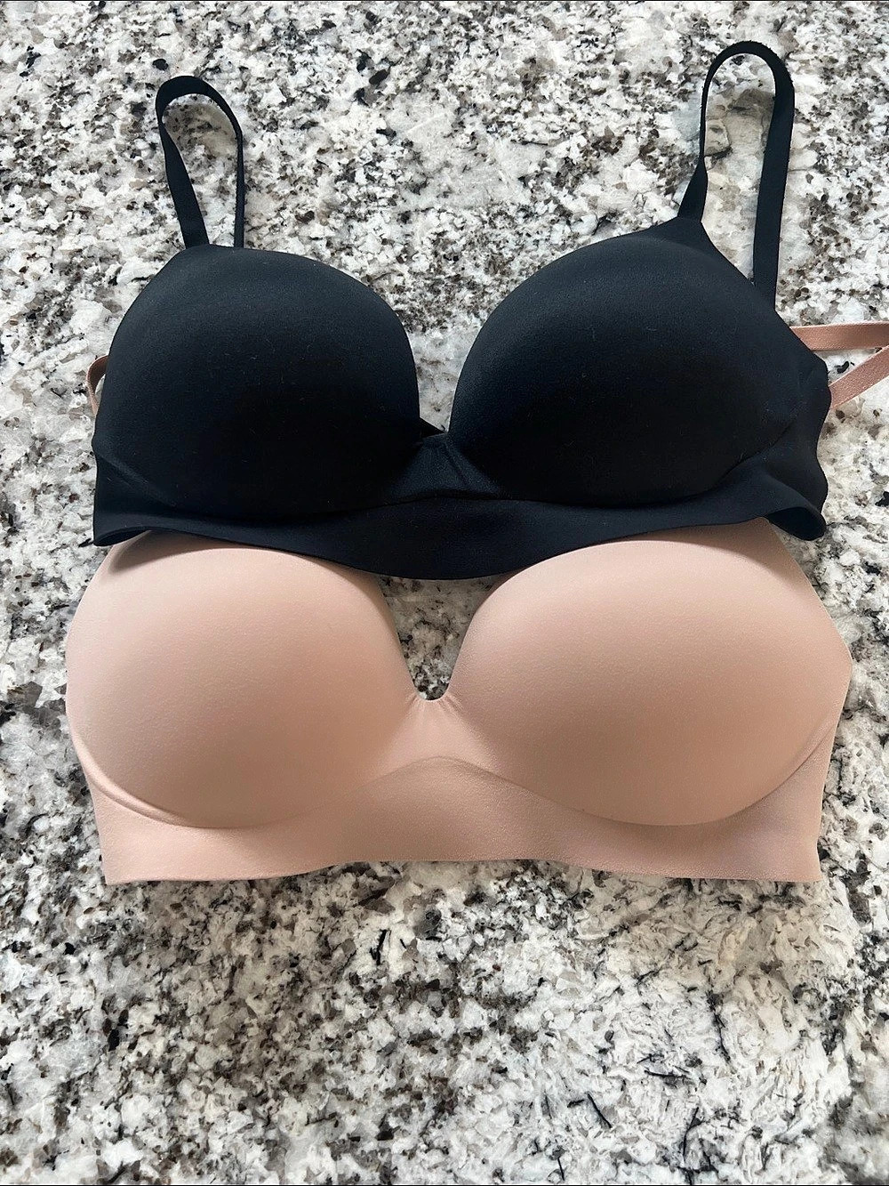Victoria’s Secret Push up Wirefree Lightly Lined T Shirt Black & Nude 34D